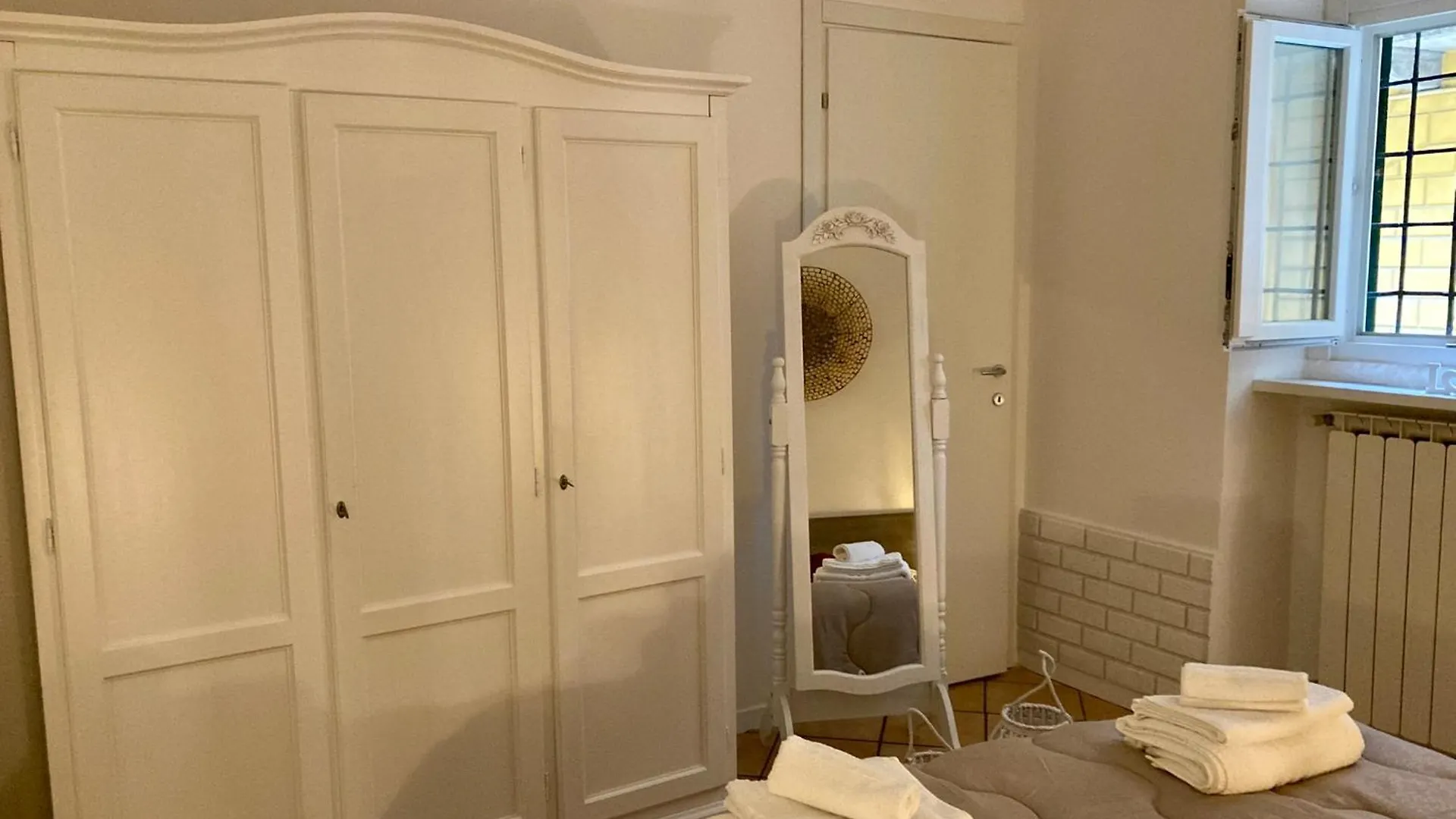 Casatua Villa Bergamo 0*,  Italy